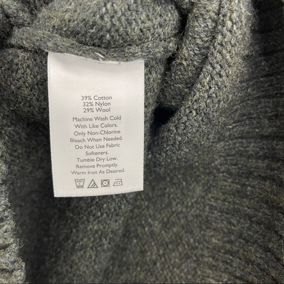 SOLD Men's Eddie Bauer Knit Sweater Size Small - Picture 7 of 7